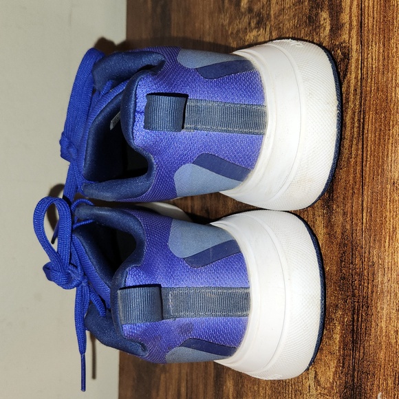 ADIDAS - Picture 3 of 5